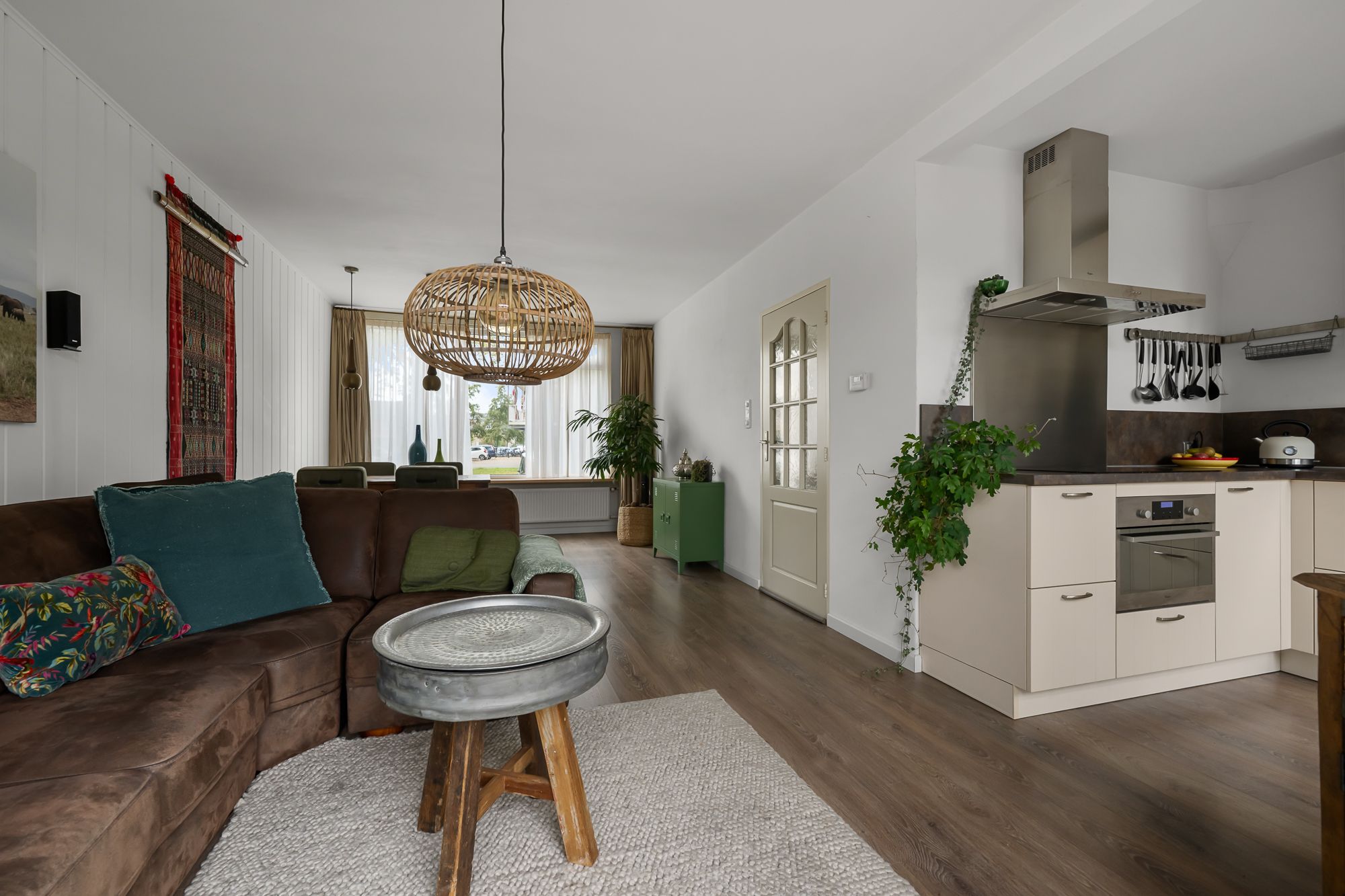 Foto 9 van Florastraat 61