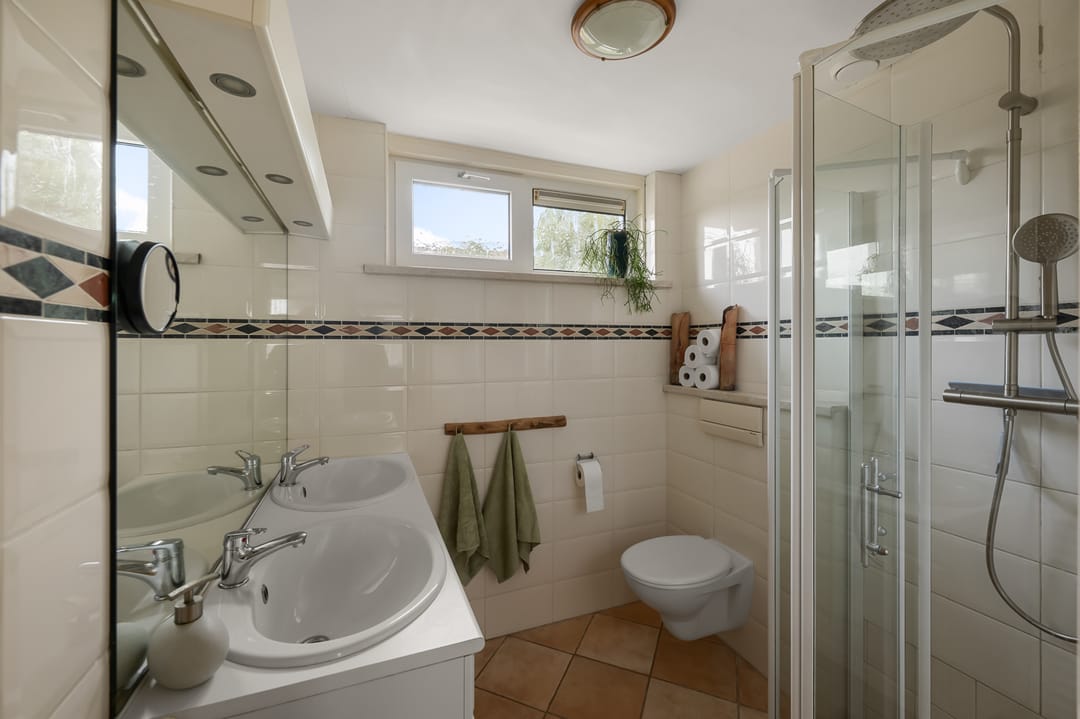 Foto 23 van Florastraat 61