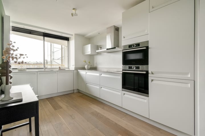 Photo 3 of Van Reigersbergenstraat 222