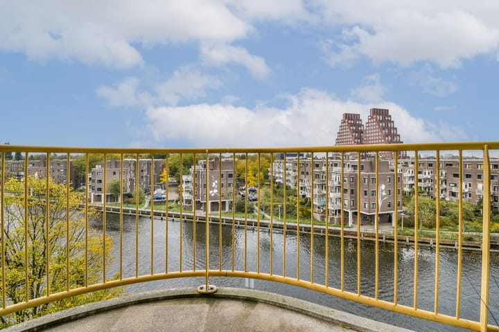 Foto 10 van Van Reigersbergenstraat 222