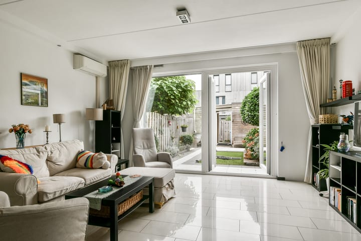 Foto 7 van Valeriaan 11