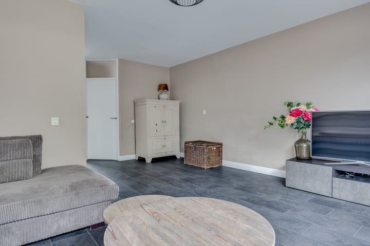 Foto 6 van Rosmolenstraat 107