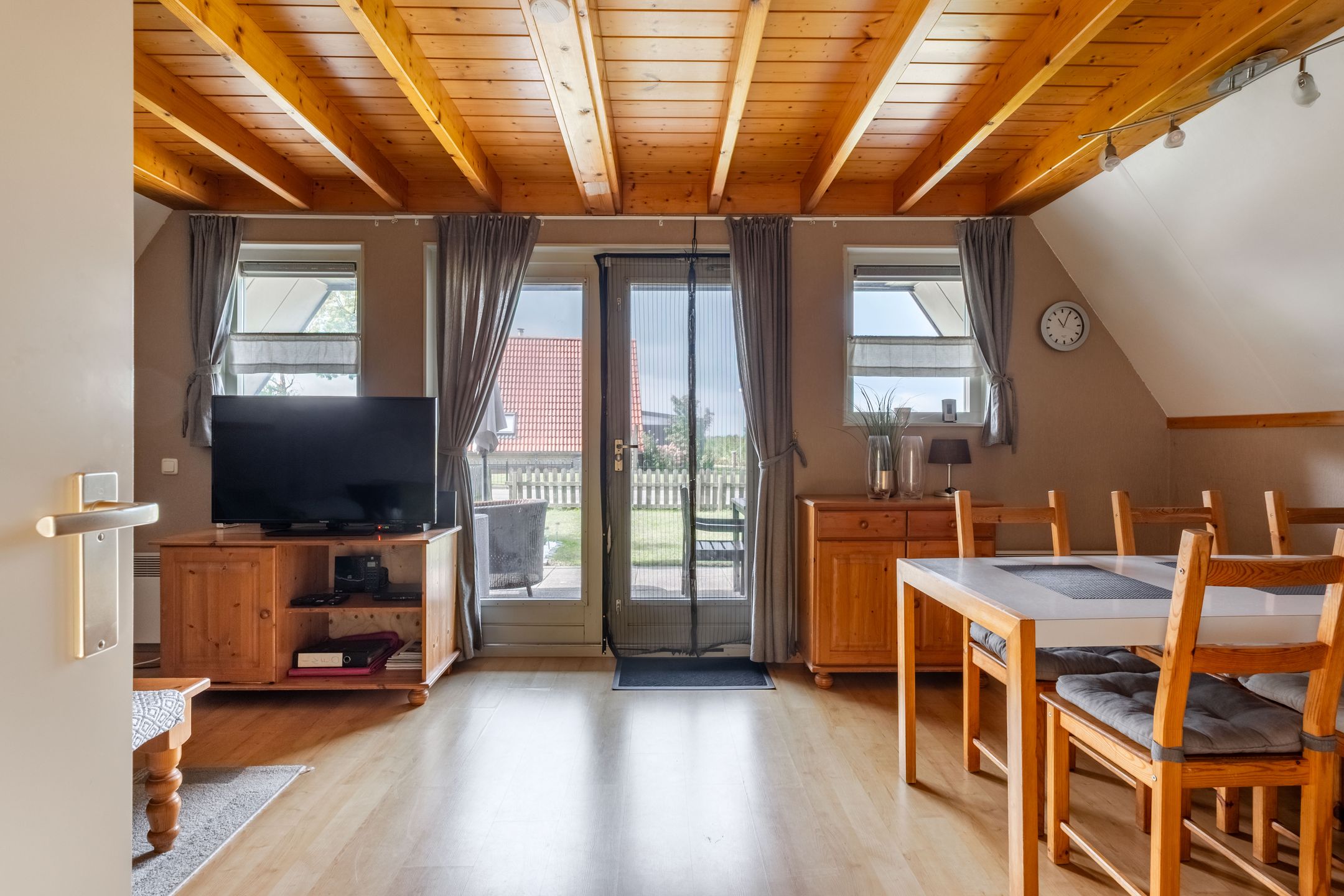 Photo 21 of Oostmahorn 190