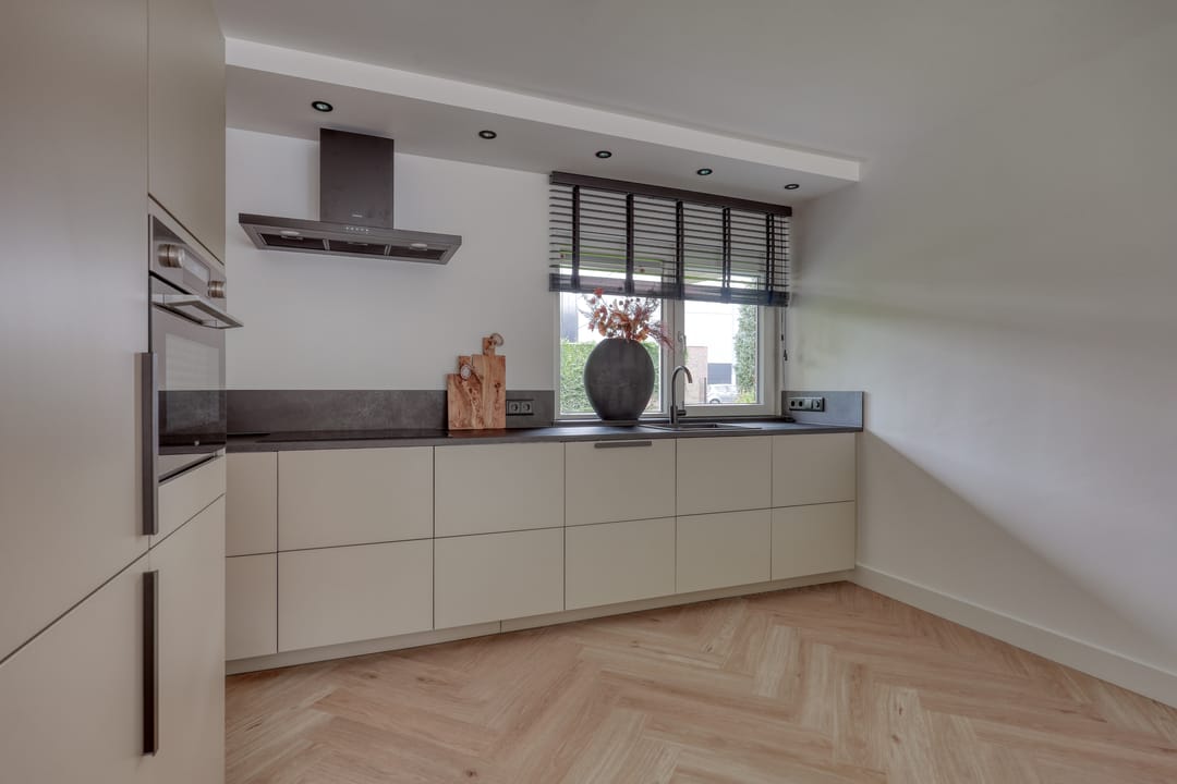 Photo 16 of Burgemeester Edo Bergsmalaan 40