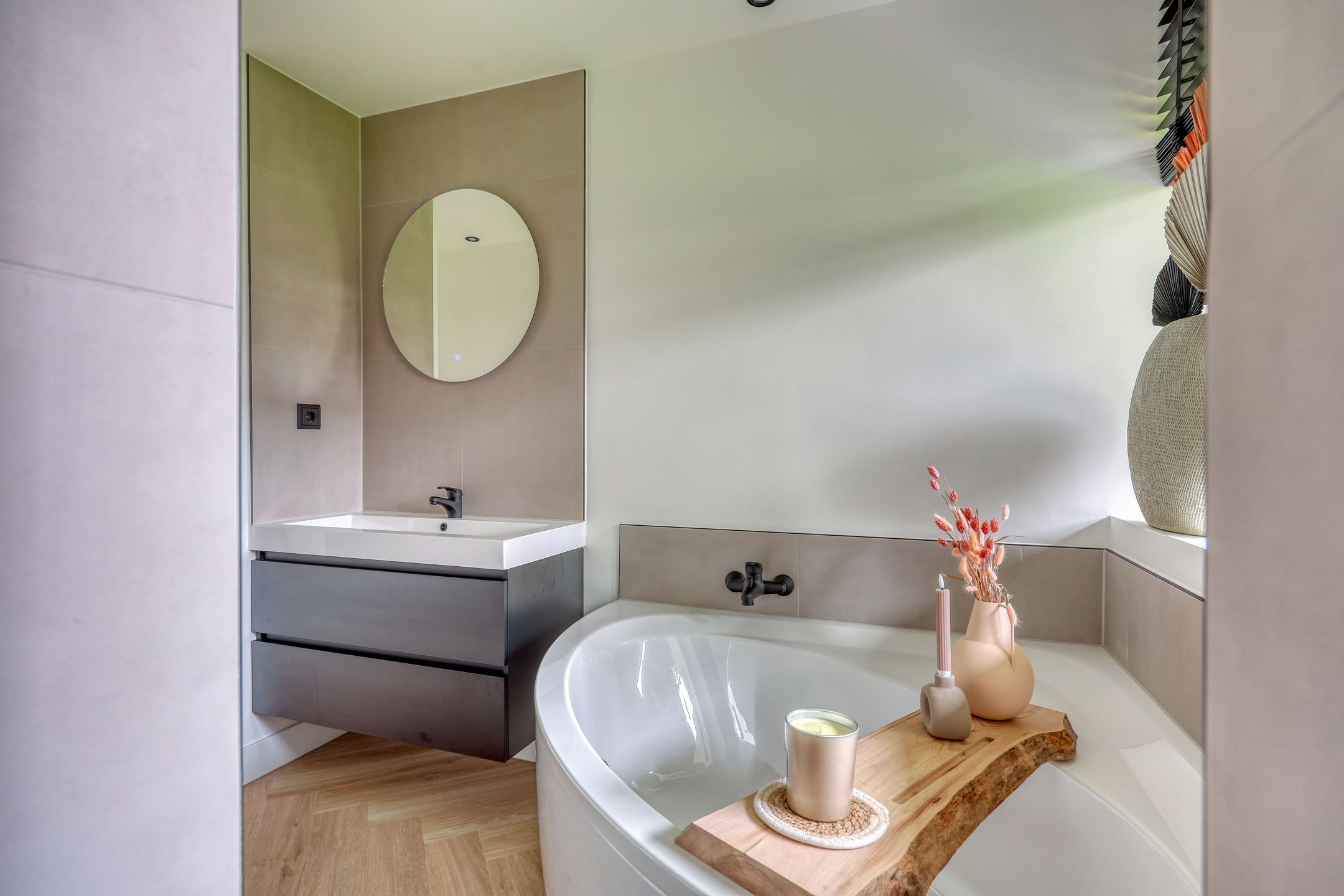 Photo 21 of Burgemeester Edo Bergsmalaan 40