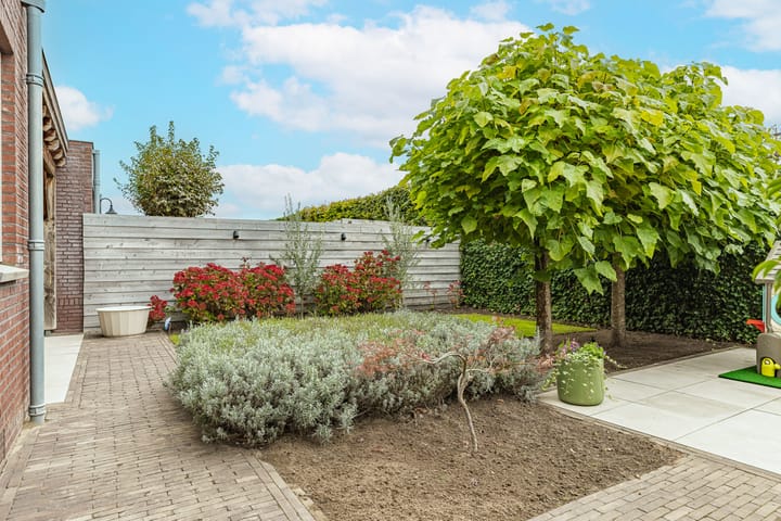 Photo 43 of Het Laar 72