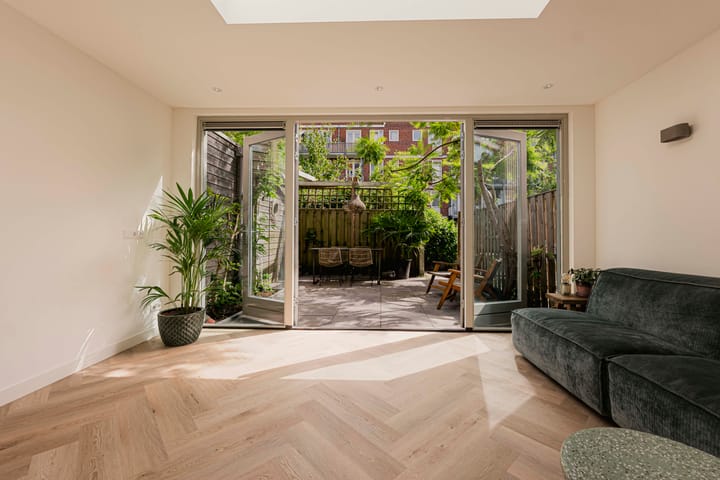 Photo 2 of Tugelaweg 24-A