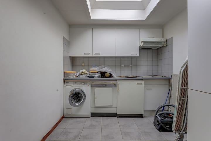 Photo 13 of Noordhoeklaan 8