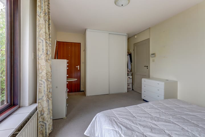 Photo 15 of Noordhoeklaan 8