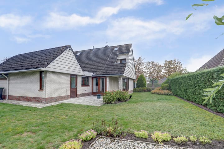 Photo 29 of Noordhoeklaan 8