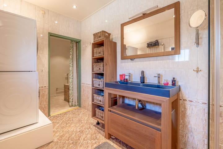 Photo 32 of Veneweg 220