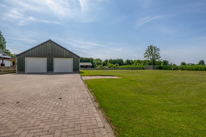 Photo 50 of Veneweg 220