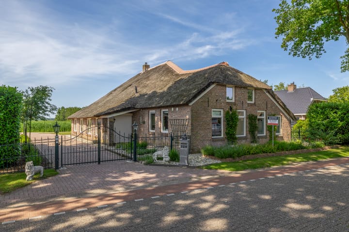 Photo 56 of Veneweg 220