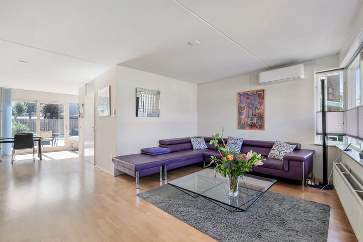 Photo 10 of Capella 7