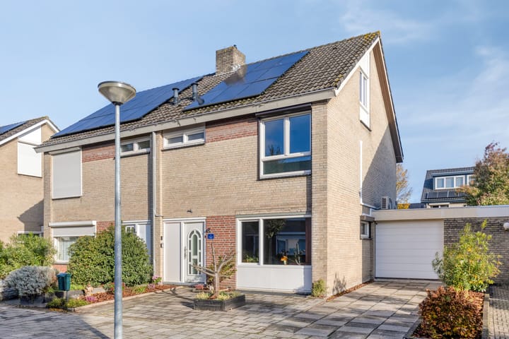 Foto 4 van Saksen Weimarstraat 11