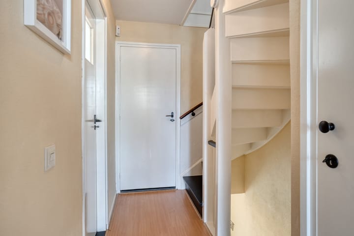 Foto 19 van Saksen Weimarstraat 11