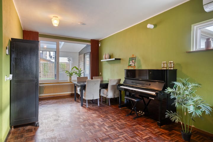 Foto 11 van Saksen Weimarstraat 11