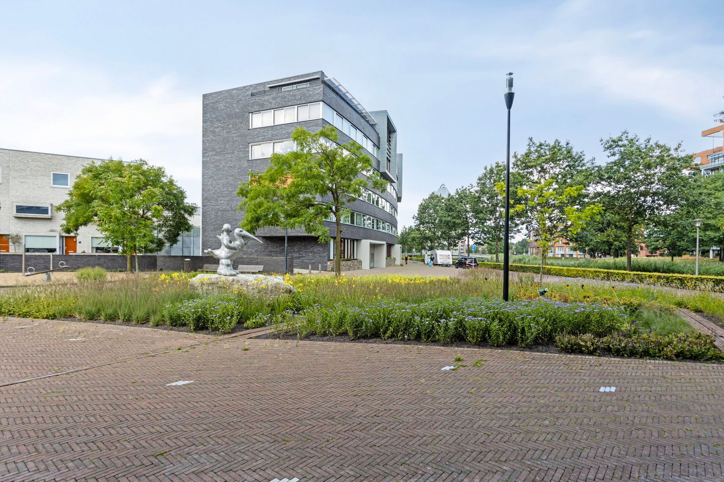 View photo 2 of Stadskade 318