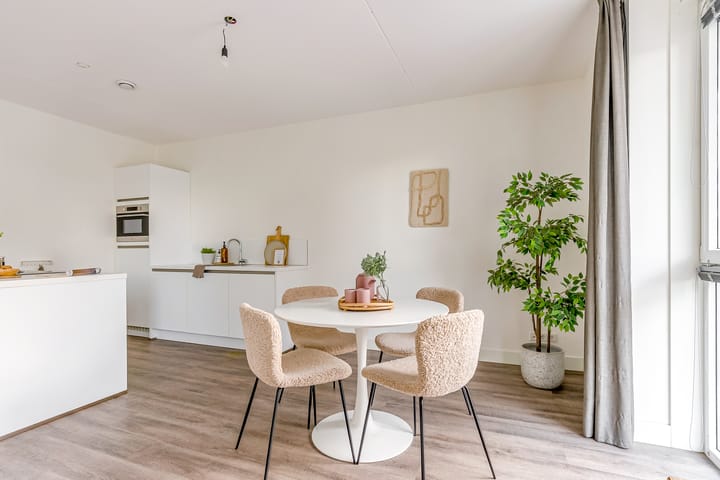 Foto 15 van Homerusplein 64