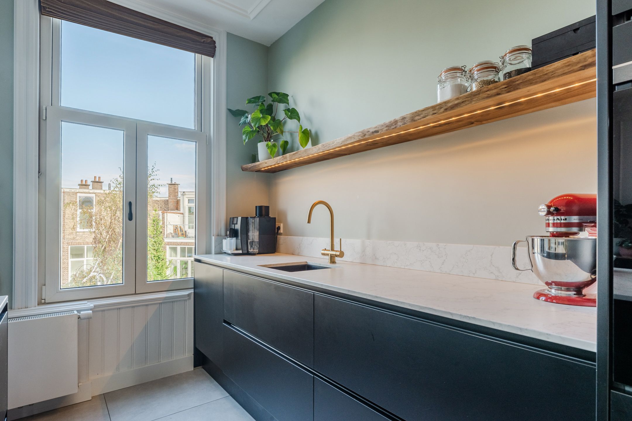 Photo 18 of Galvanistraat 7-A