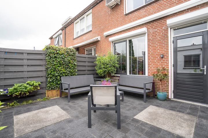 Photo 32 of Burgemeester Schefferhof 18