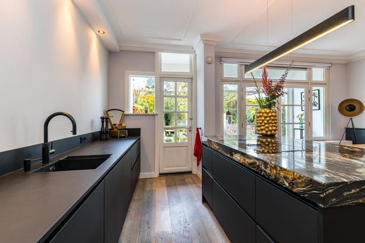 Foto 15 van Straatweg 20