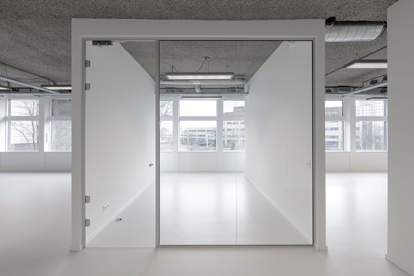 Bekijk foto 3 van James Wattstraat 100