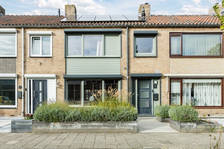 Foto 7 van Dr Ensinkstraat 4