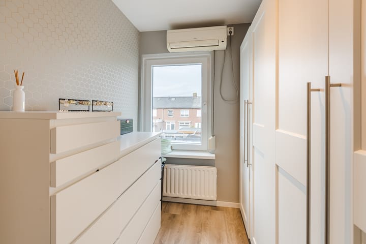 Foto 30 van Dr Ensinkstraat 4