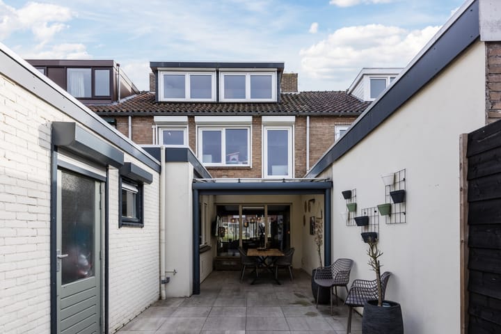 Foto 53 van Dr Ensinkstraat 4