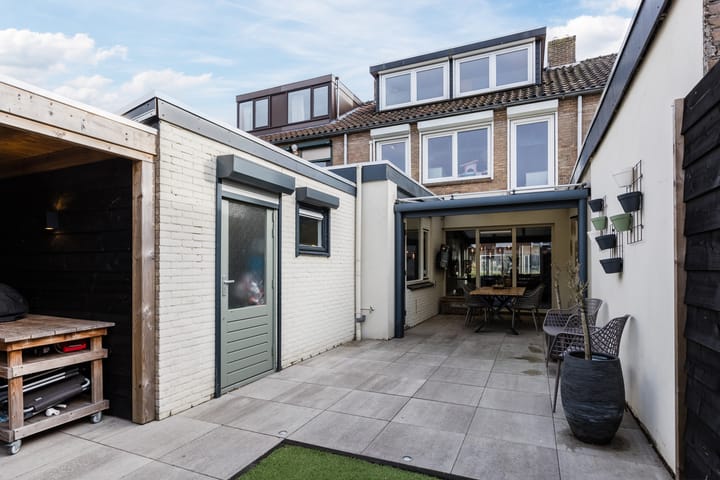 Foto 55 van Dr Ensinkstraat 4