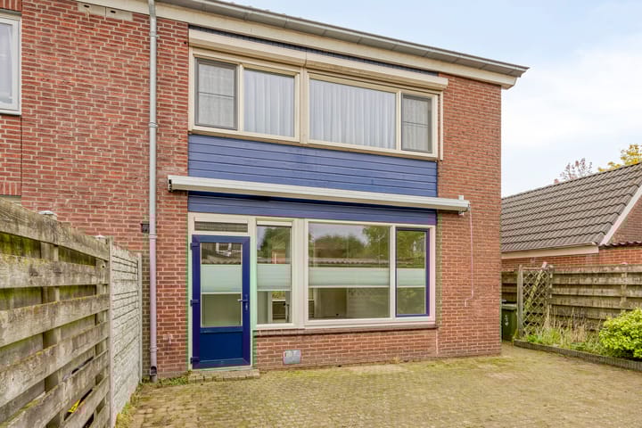 Photo 4 of Margrietstraat 30