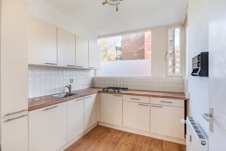 Foto 10 van Diamantplein 23