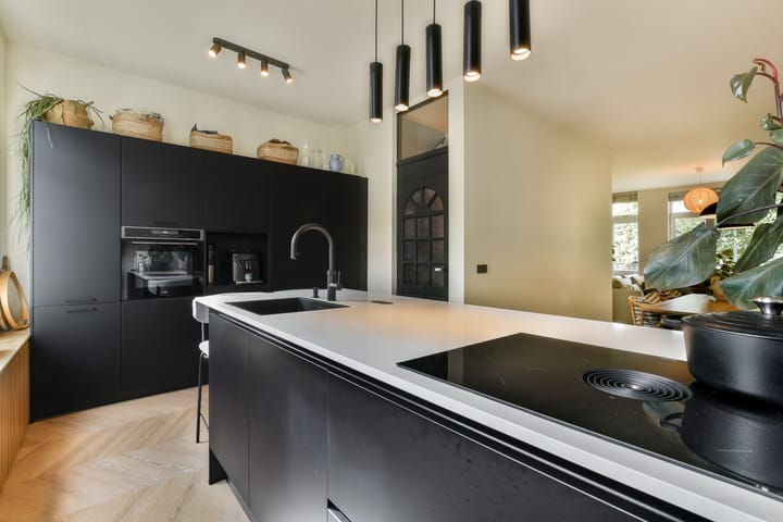 Foto 11 van Doedesstraat 77-B