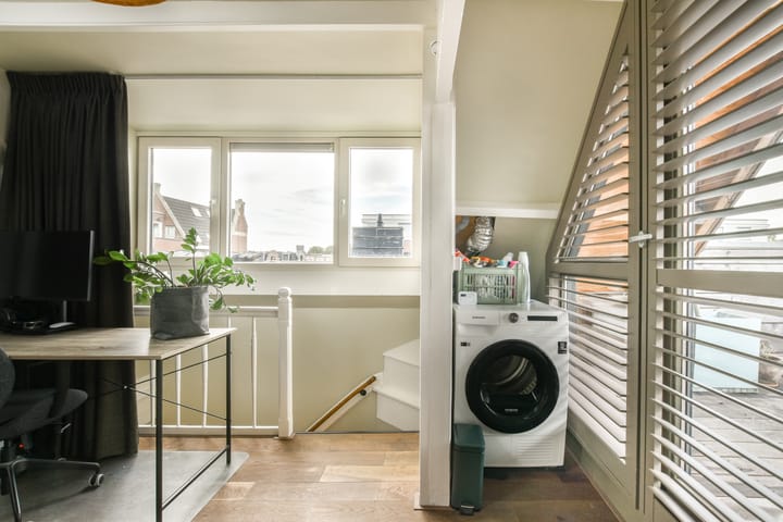 Foto 31 van Doedesstraat 77-B