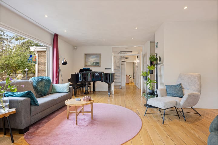 Foto 12 van Johan Buijeslaan 8