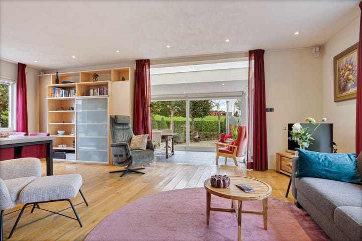 Foto 23 van Johan Buijeslaan 8