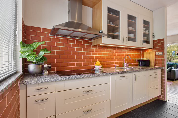 Foto 28 van Johan Buijeslaan 8