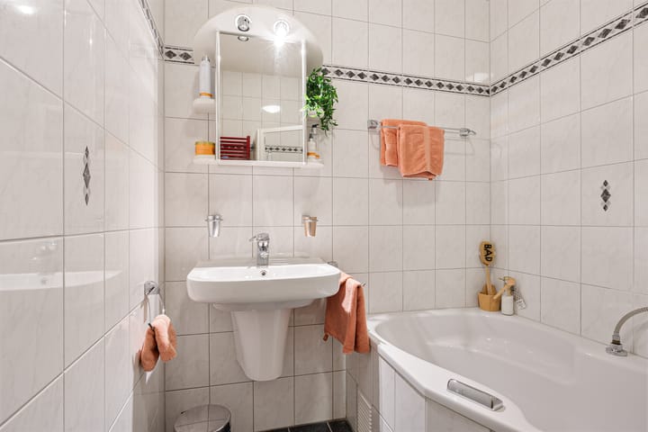 Foto 34 van Johan Buijeslaan 8