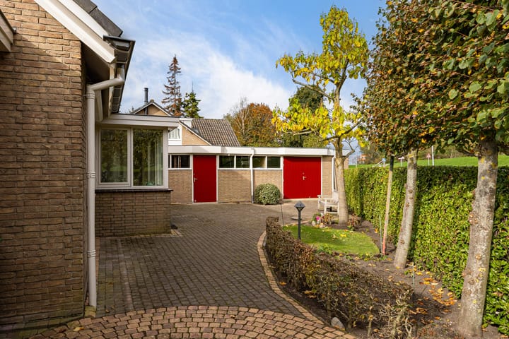 Foto 41 van Johan Buijeslaan 8