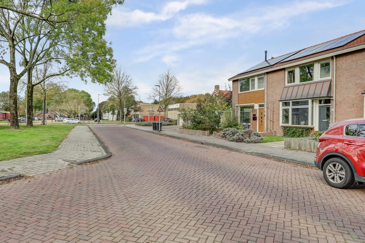 Photo 2 of Baskenstraat 5