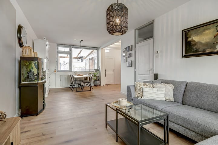 Photo 3 of Baskenstraat 5