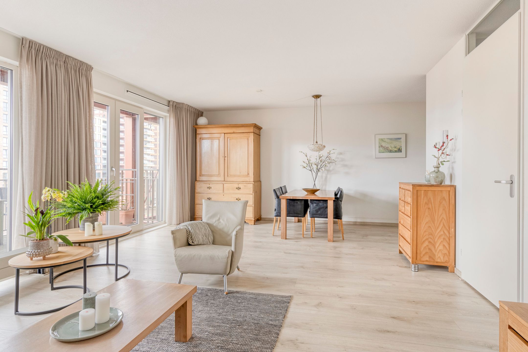 Photo 18 of Vurehout 363