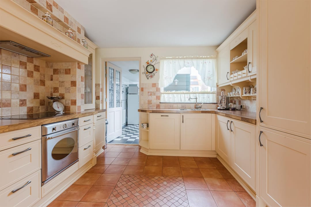 Photo 17 of Karnstraat 36