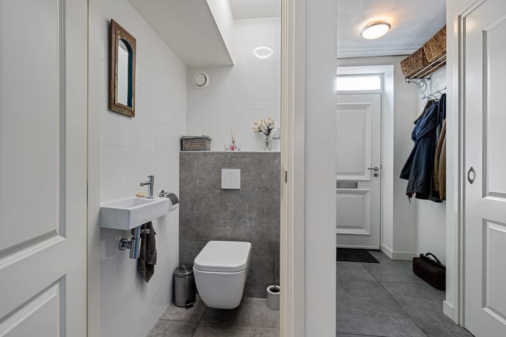 Photo 12 of Hottingawei 16