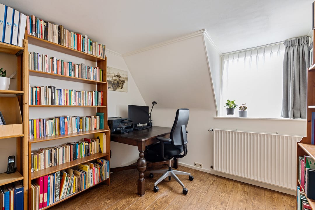 Photo 17 of Hottingawei 16