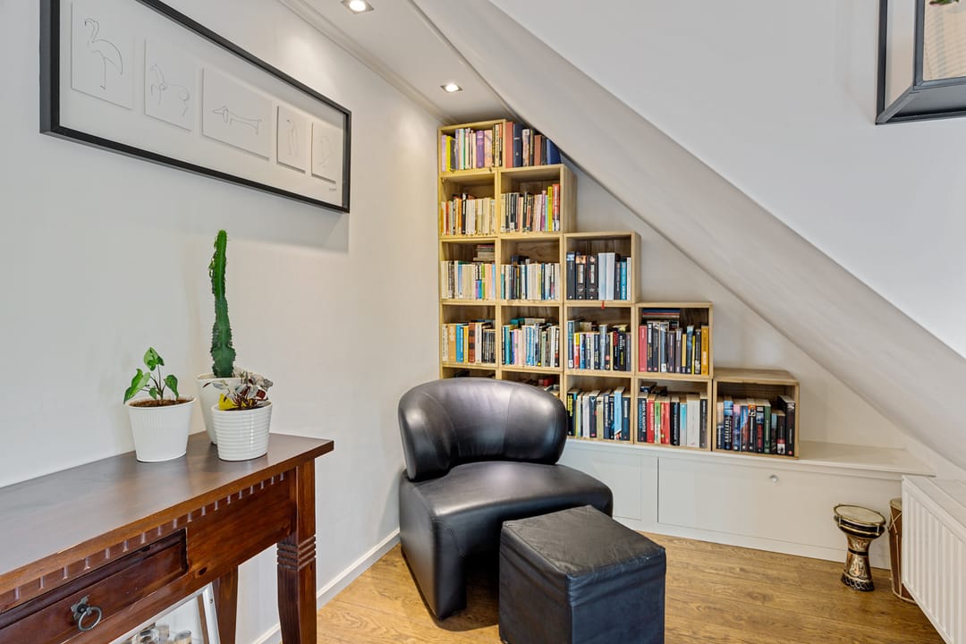 Photo 28 of Hottingawei 16