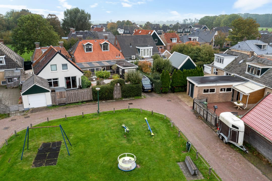 Photo 52 of Hottingawei 16