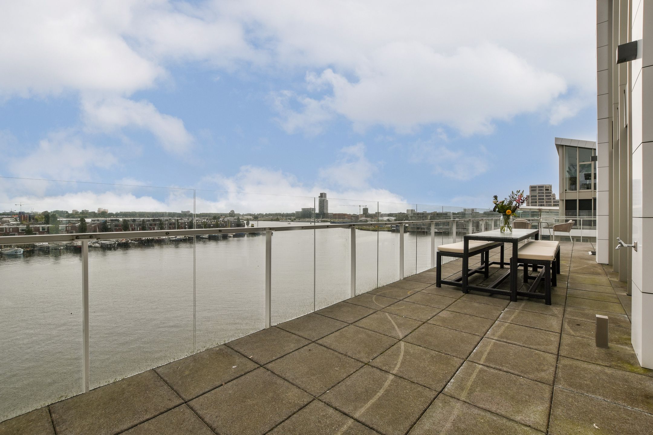 Foto 15 van Zeeburgerkade 932