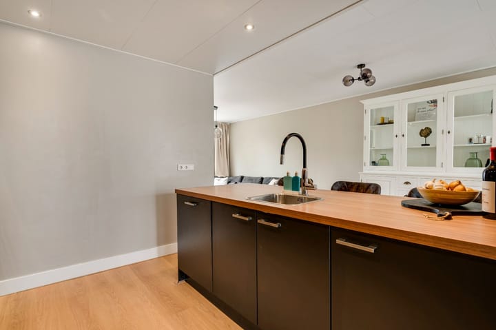 Foto 10 van Overweertstraat 65